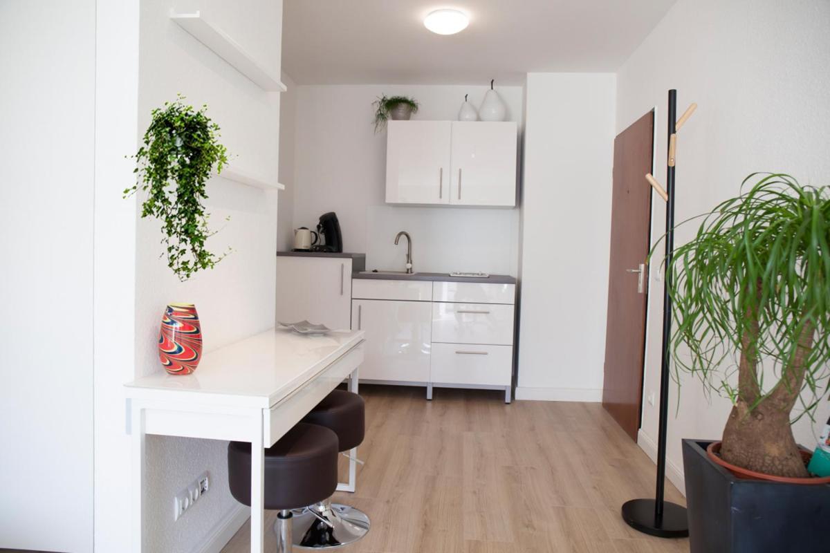 CENTER quiet ART STUDIO fresh refurbished Apartamento Düsseldorf Exterior foto