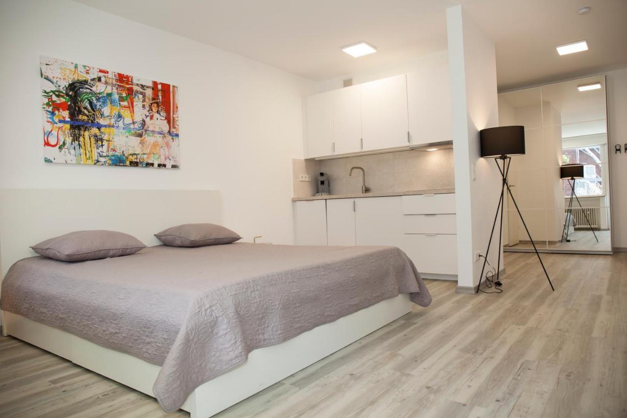 CENTER quiet ART STUDIO fresh refurbished Apartamento Düsseldorf Exterior foto